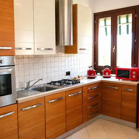 Apartment I Dogi Venice - Parking & Train To Venice In 2 Stops